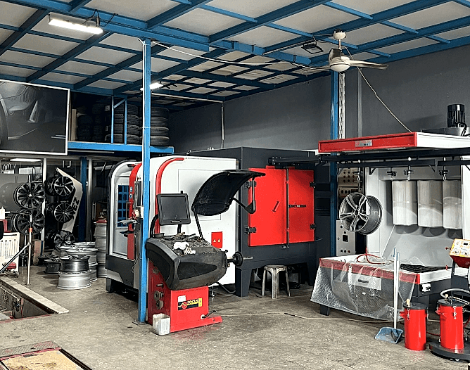 TORNADO CNC JANT TORNA MAKİNESİ VE JANT ELEKTROSTATİK TOZ BOYAMA KABİNİ VE FIRINI KOCAELİ 