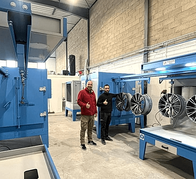 TORNADO CNC JANT ELEKTROSTATİK TOZ BOYAMA KABİNİ VE FIRINI FRANSA KURULUM VE EĞİTİM’DEN GÖRÜNTÜLER