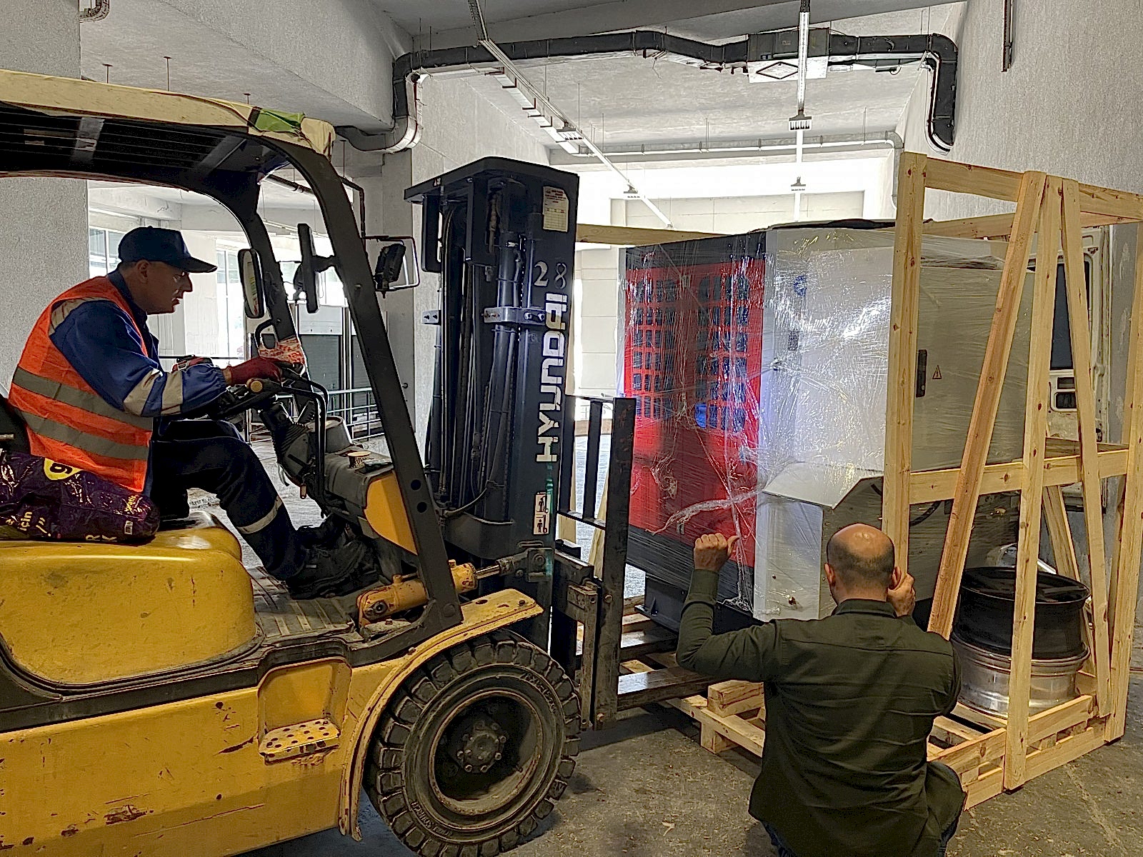 MAKEDONYA HRW 22 YATAY CNC JANT TORNA MAKİNESİ SEVKİYATIMIZ